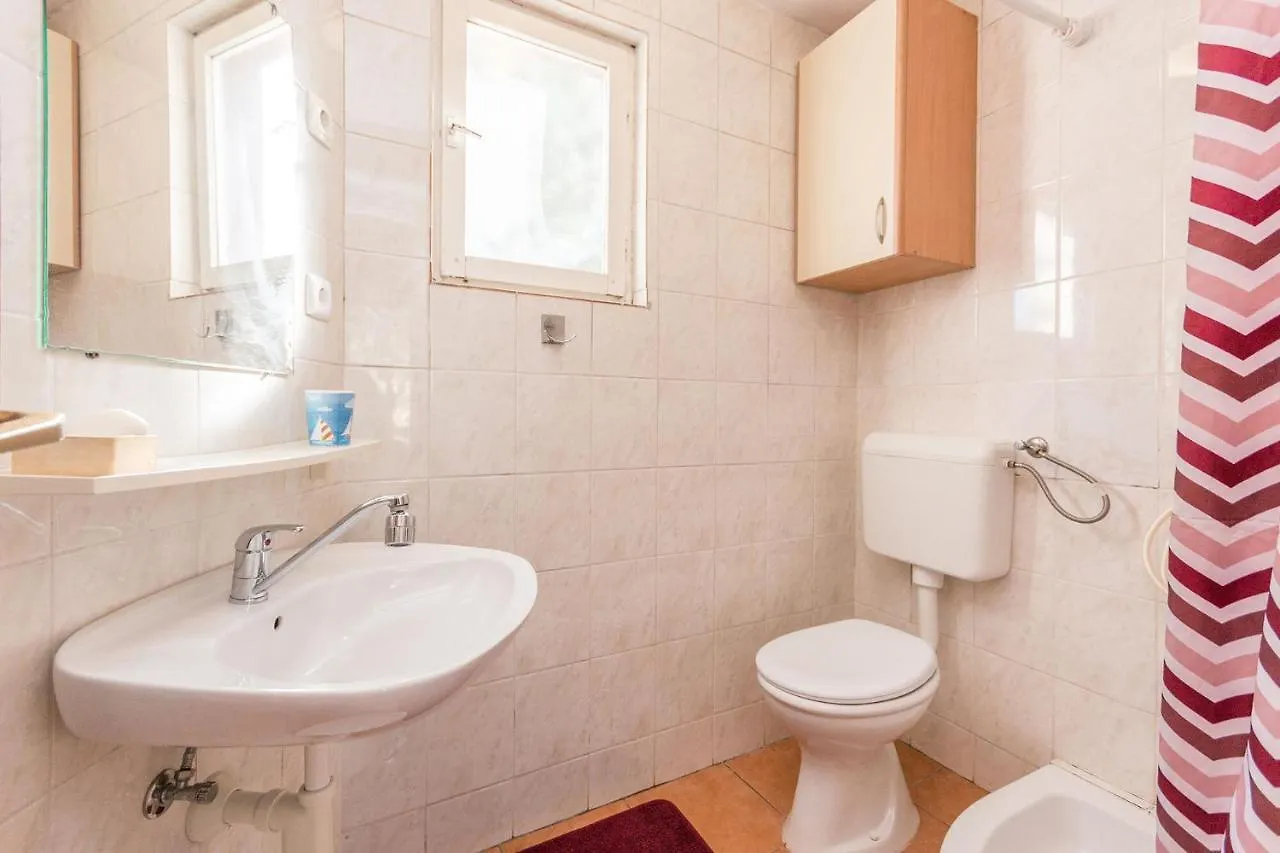 Vakantiehuis House Brena Villa Tkon